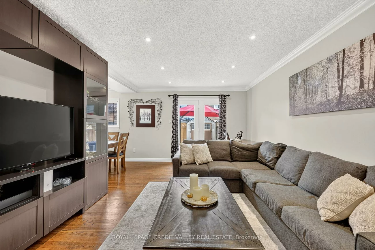 184, Town House, Brampton East, Brampton