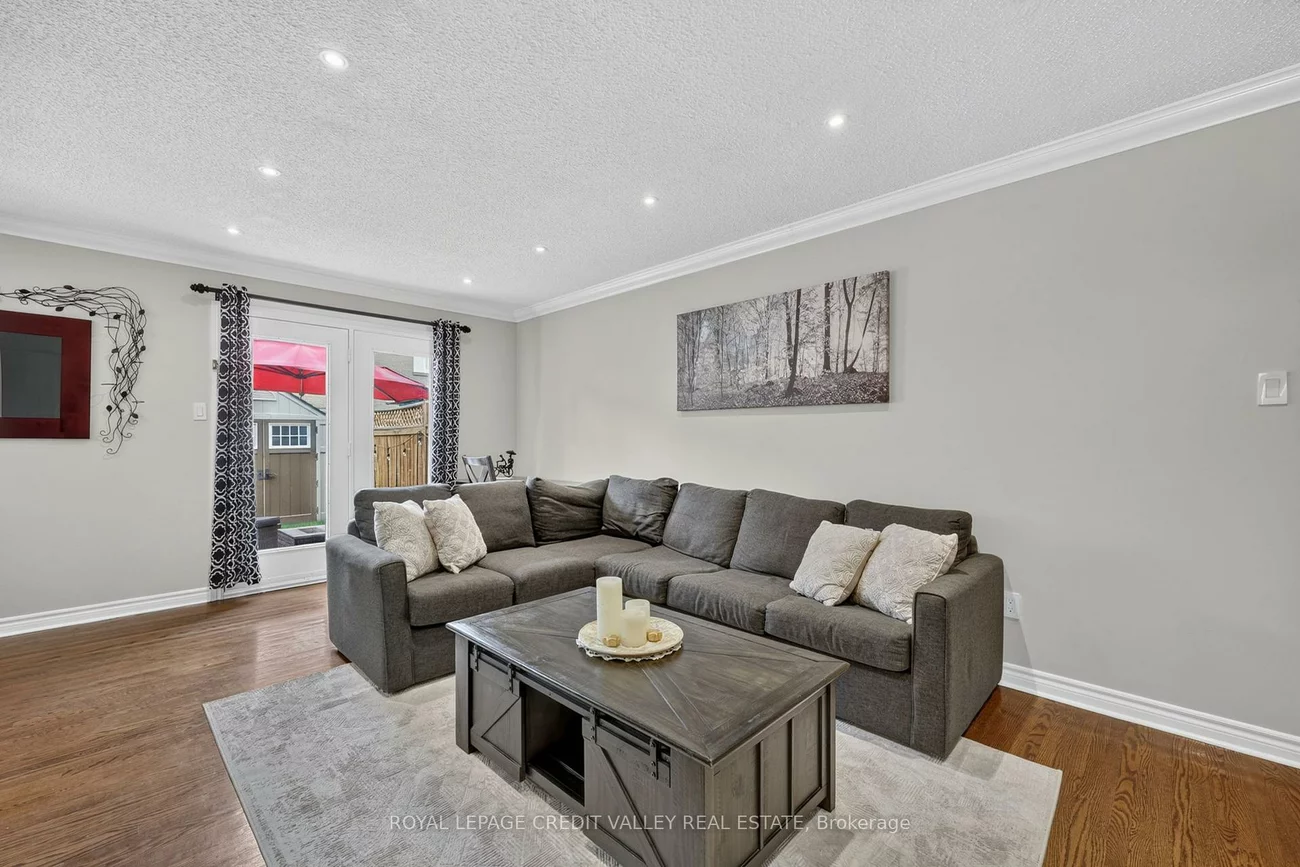 184, Town House, Brampton East, Brampton