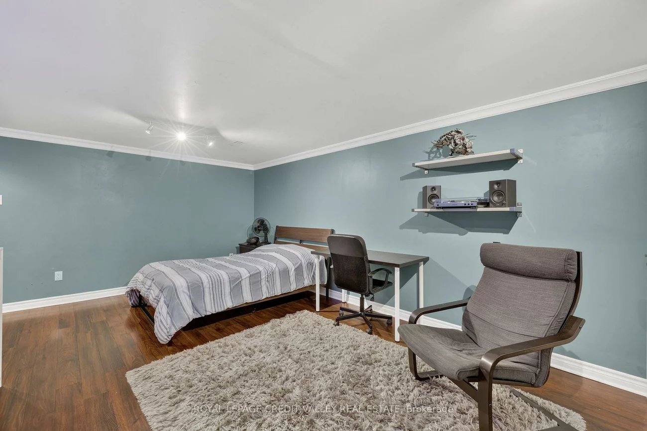 184, Town House, Brampton East, Brampton
