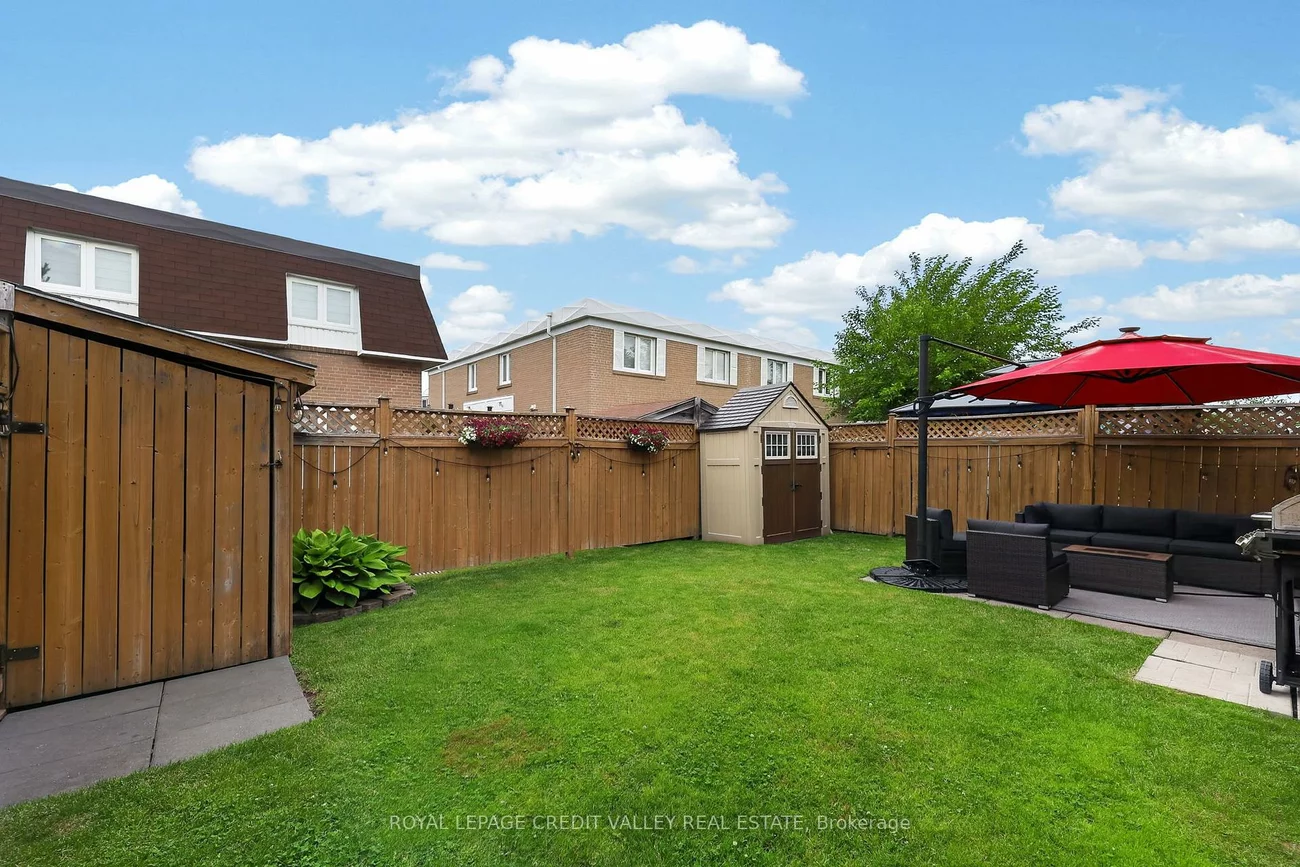 184, Town House, Brampton East, Brampton