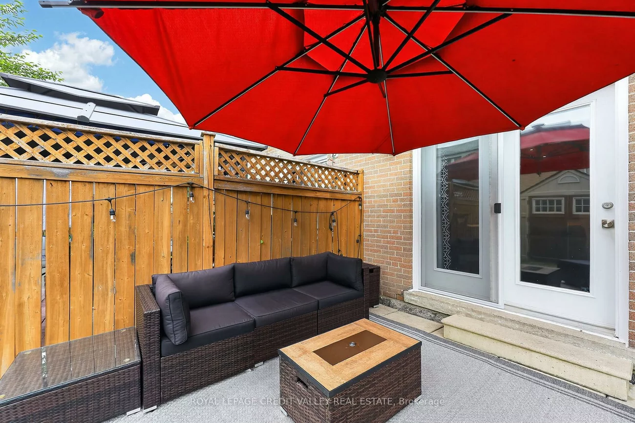 184, Town House, Brampton East, Brampton