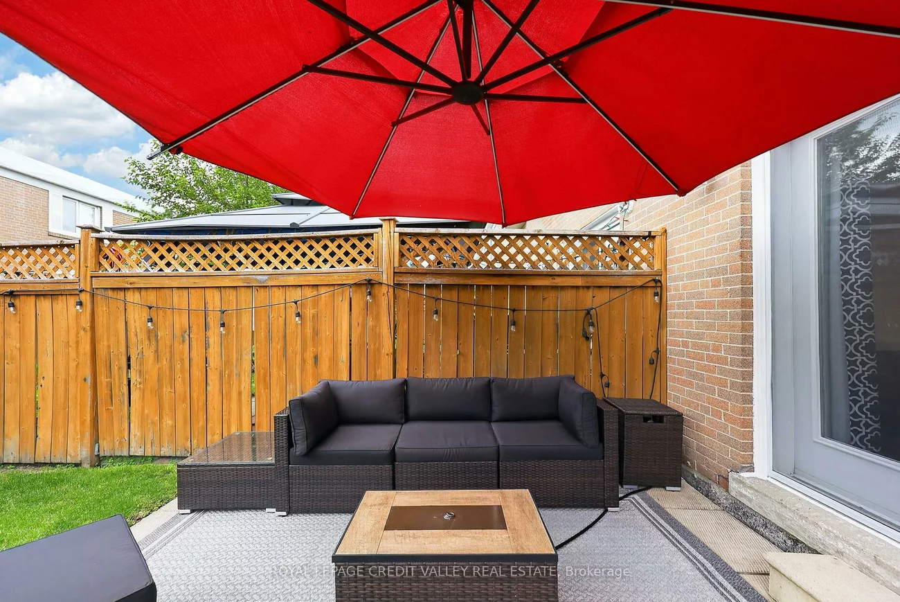 184, Town House, Brampton East, Brampton