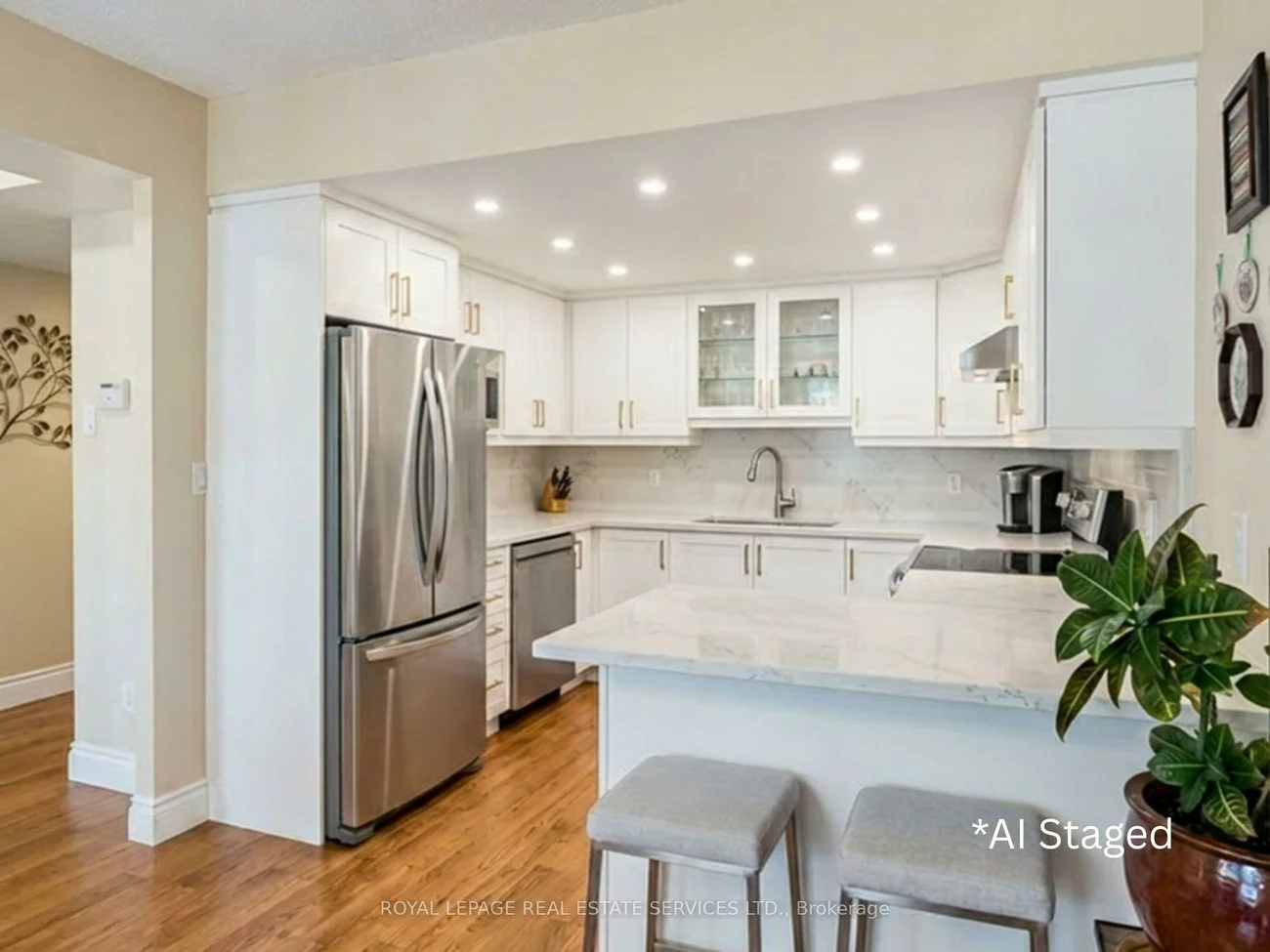 310, Mill, Brampton South, Brampton