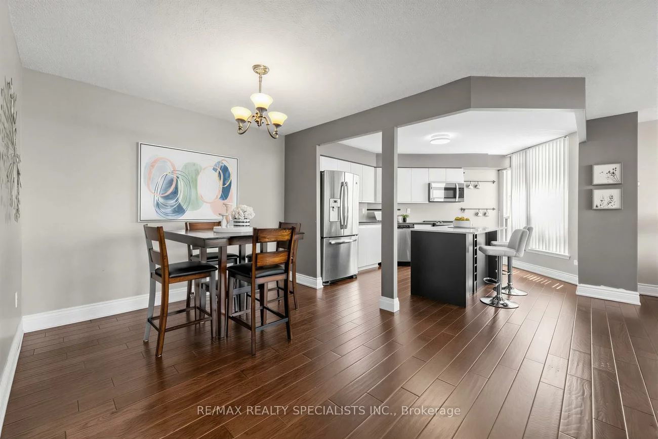 10, Laurelcrest, Queen Street Corridor, Brampton