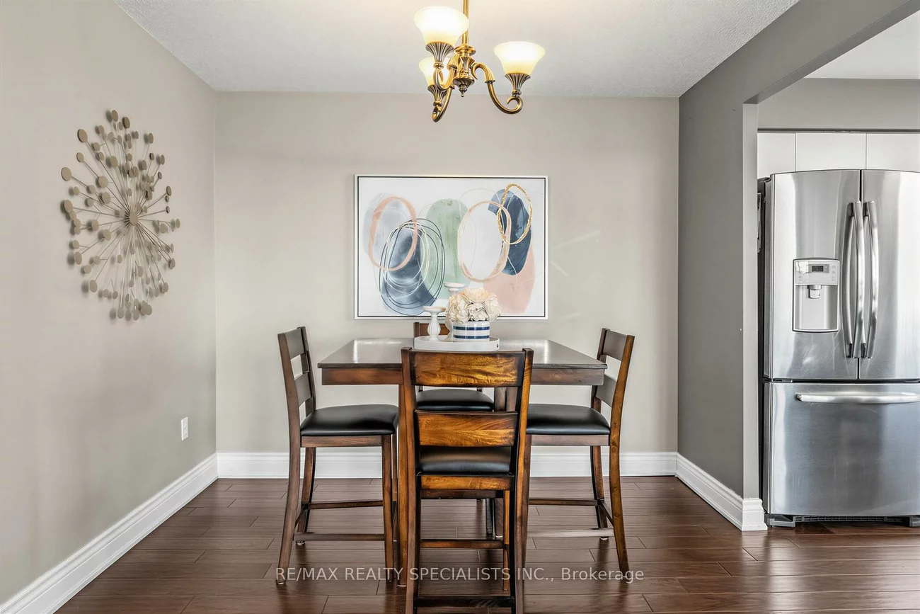 10, Laurelcrest, Queen Street Corridor, Brampton