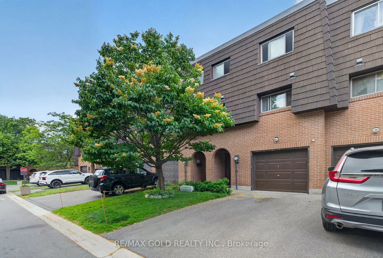 68, Darras, Southgate, Brampton