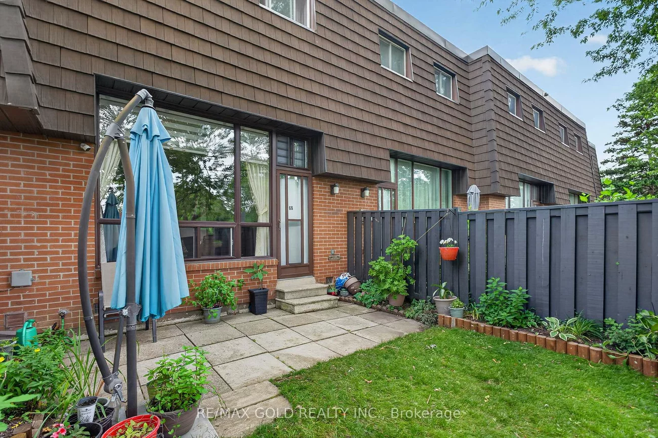 68, Darras, Southgate, Brampton
