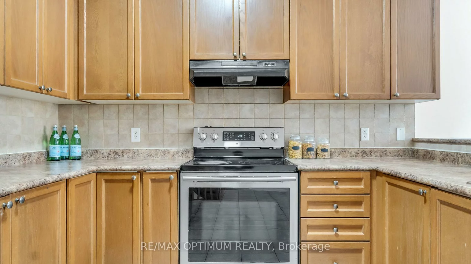 117, Cedar Lake, Bram West, Brampton