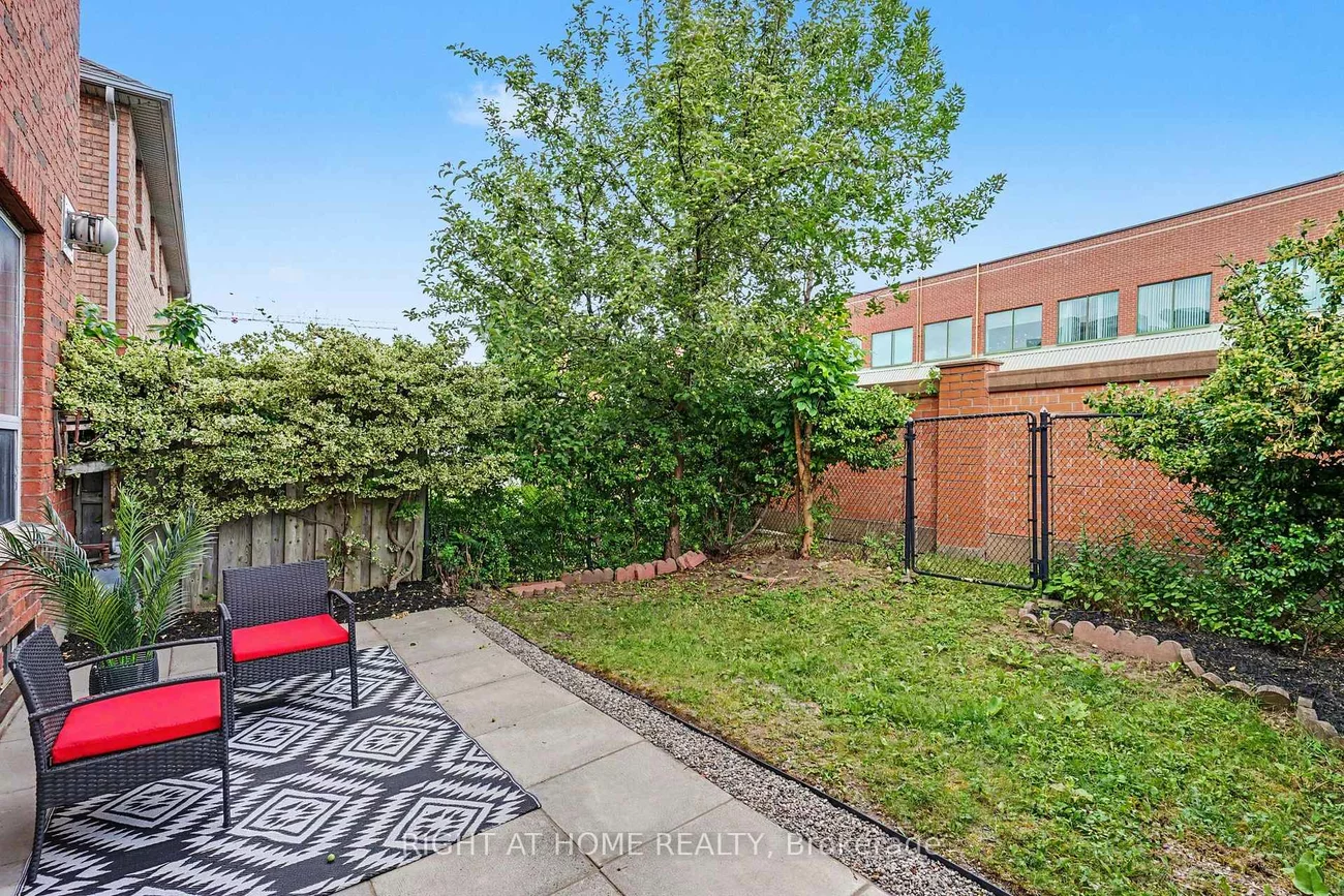 35, Malta, Fletcher's Creek South, Brampton
