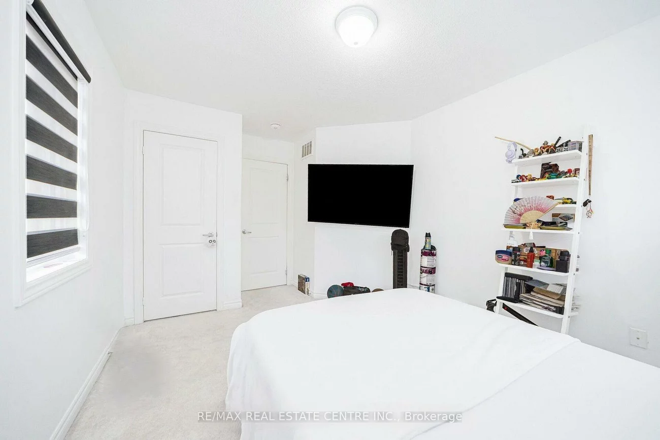 50, Edinburgh, Bram West, Brampton