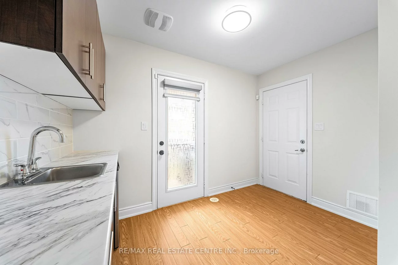34, Aspen Hills, Credit Valley, Brampton