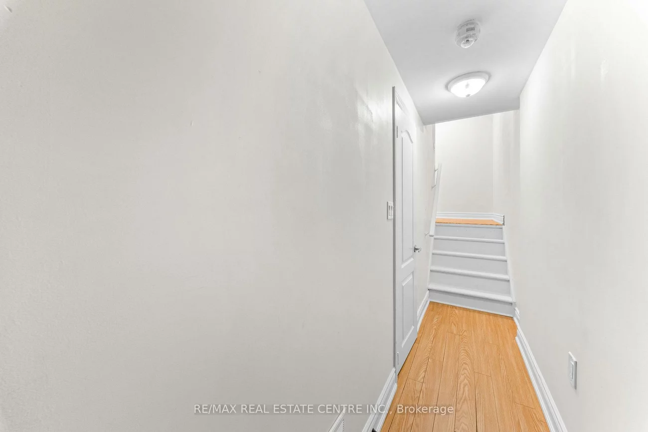 34, Aspen Hills, Credit Valley, Brampton