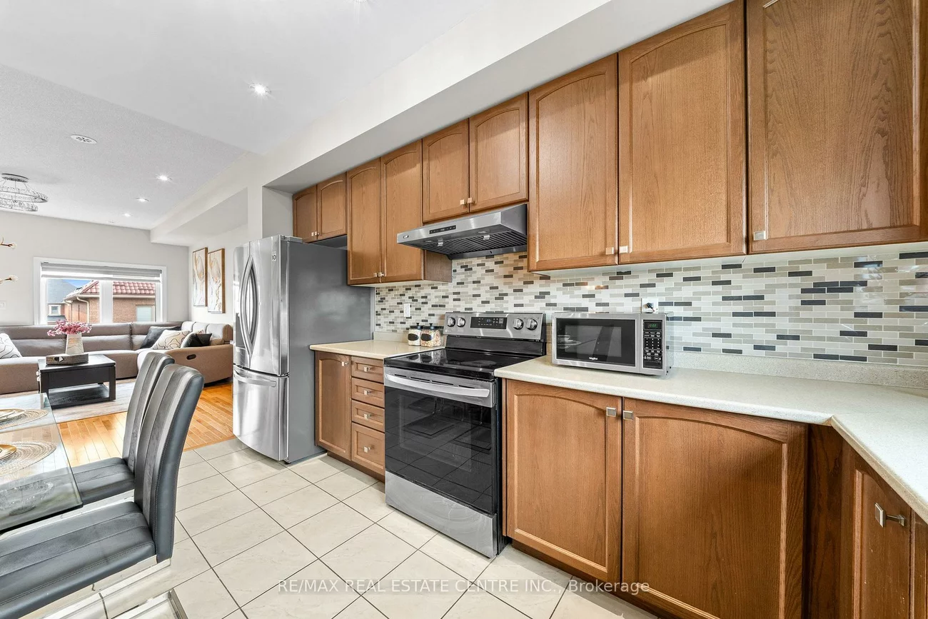 34, Aspen Hills, Credit Valley, Brampton