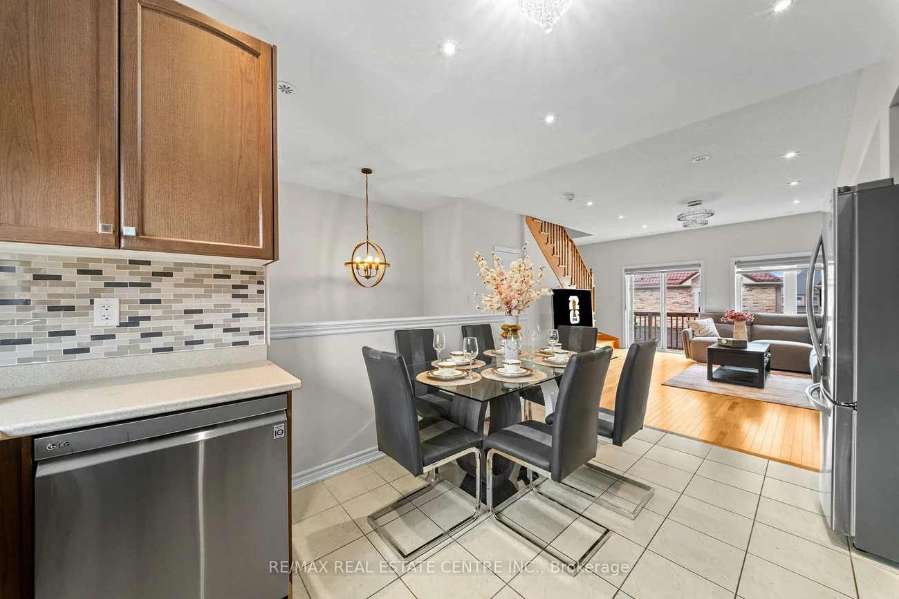 34, Aspen Hills, Credit Valley, Brampton