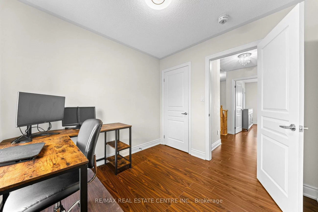 34, Aspen Hills, Credit Valley, Brampton
