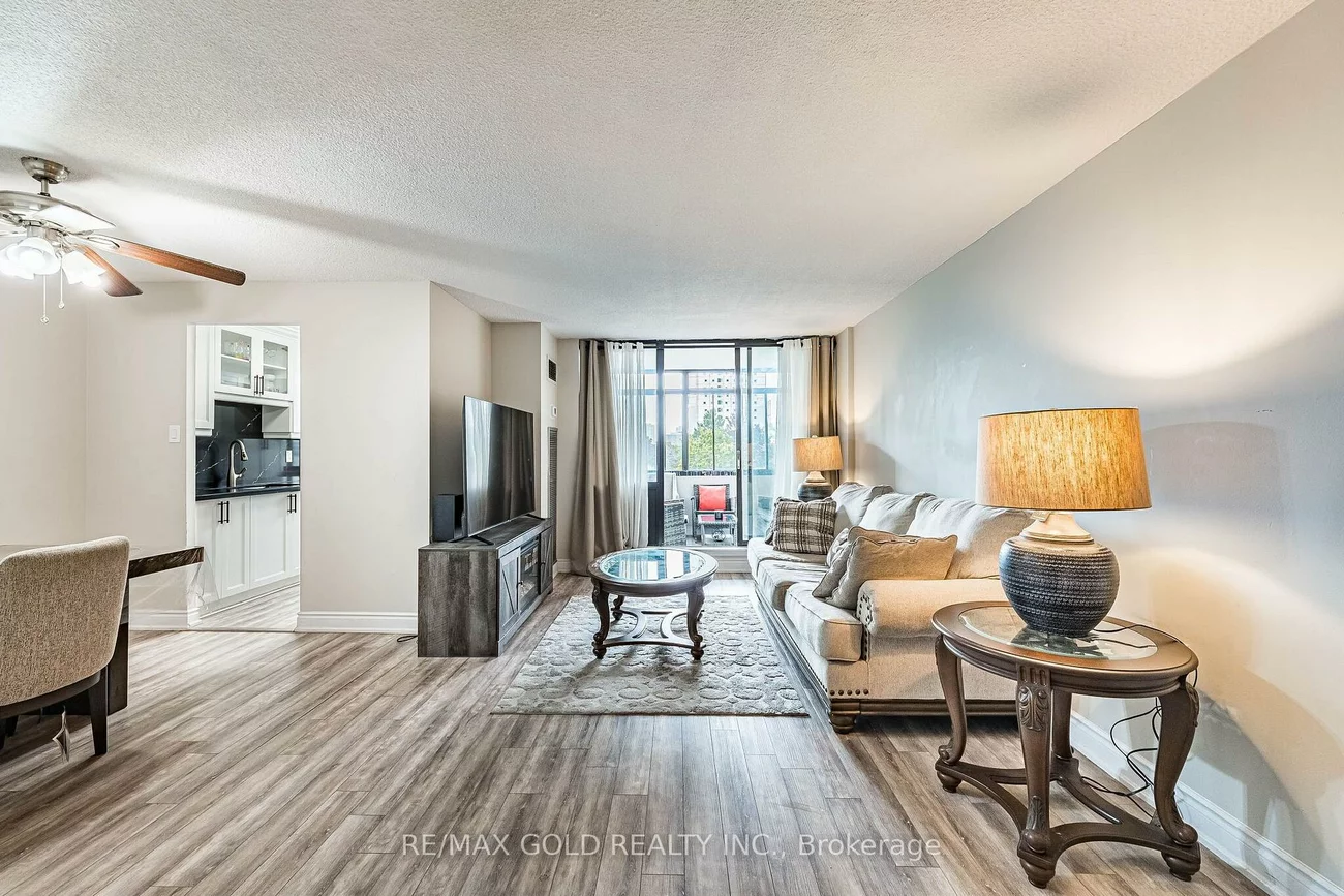 18, Knightsbridge, Queen Street Corridor, Brampton