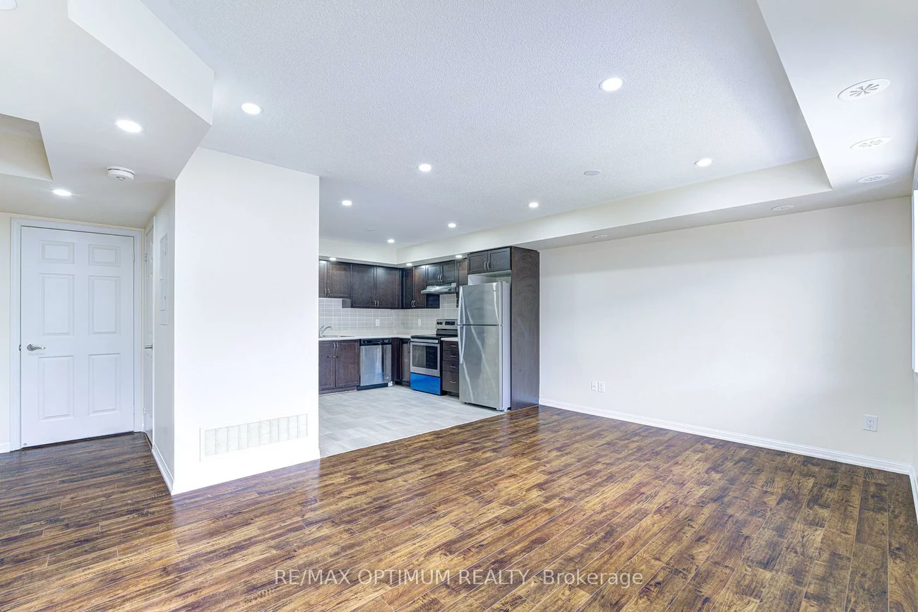 250, Sunny Meadow, Sandringham-Wellington, Brampton