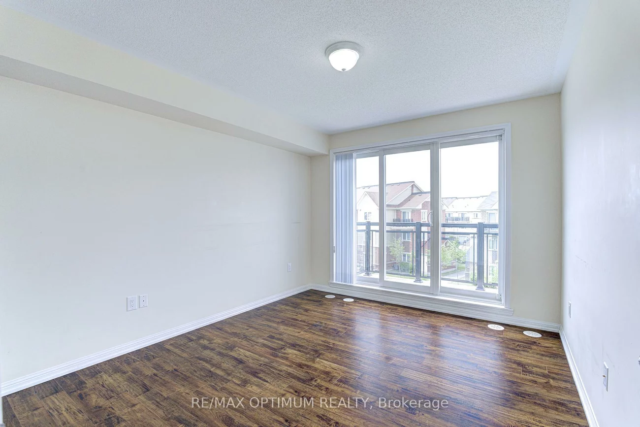 250, Sunny Meadow, Sandringham-Wellington, Brampton