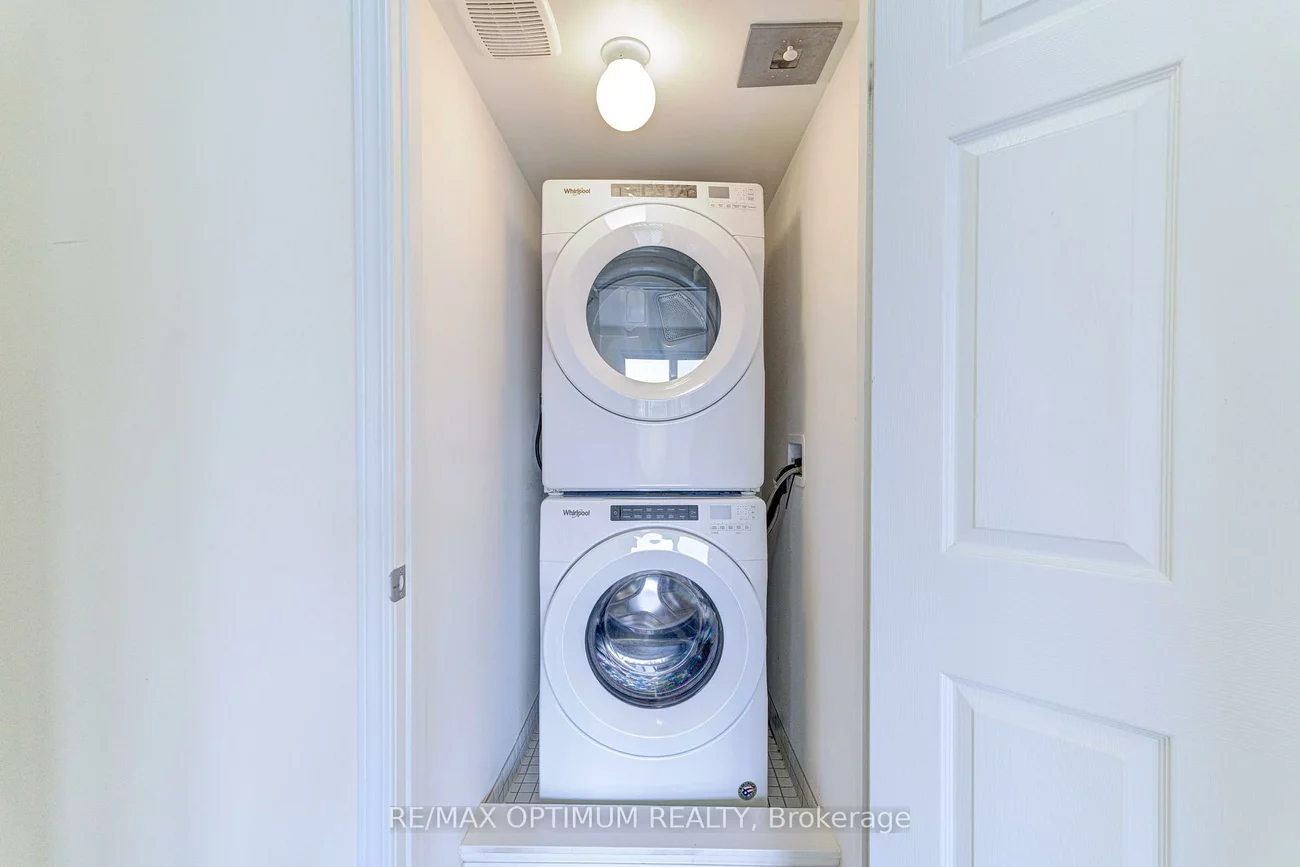 250, Sunny Meadow, Sandringham-Wellington, Brampton