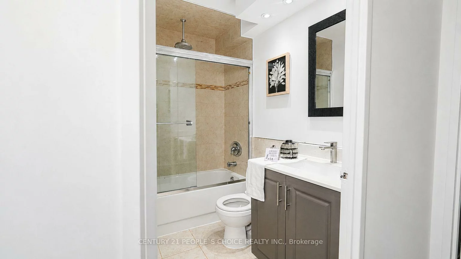 30, Malta, Fletcher's Creek South, Brampton