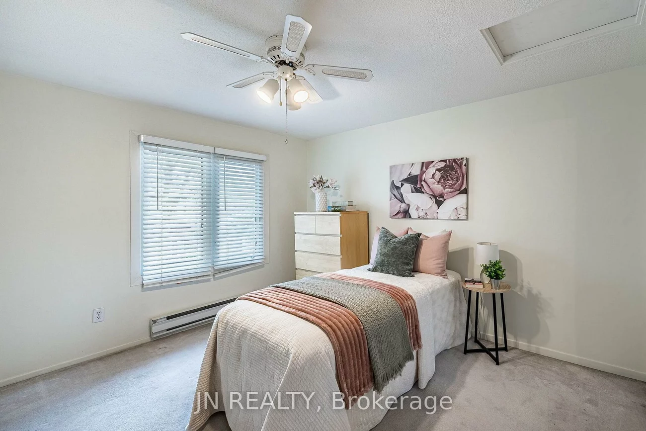 15, Gatwick, Northgate, Brampton