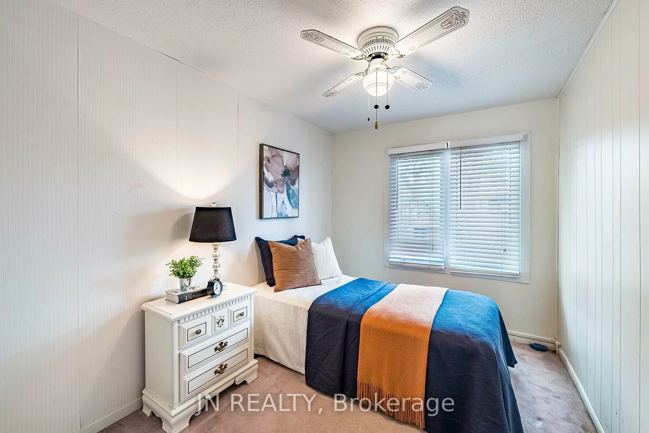 15, Gatwick, Northgate, Brampton