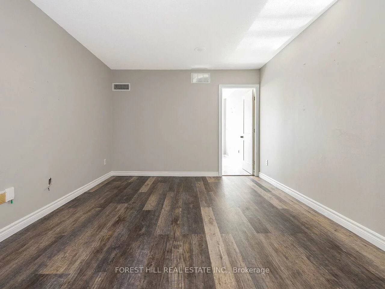 30, Malta, Fletcher's Creek South, Brampton