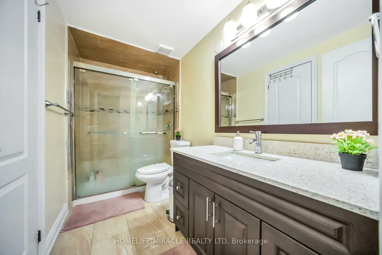 25, Carleton, Bramalea West Industrial, Brampton