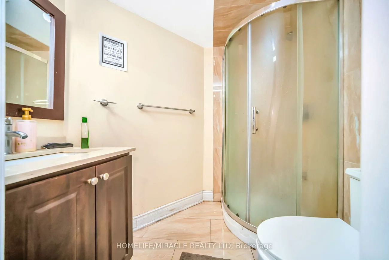 25, Carleton, Bramalea West Industrial, Brampton