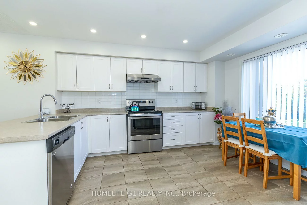 250, Sunny Meadow, Sandringham-Wellington North, Brampton