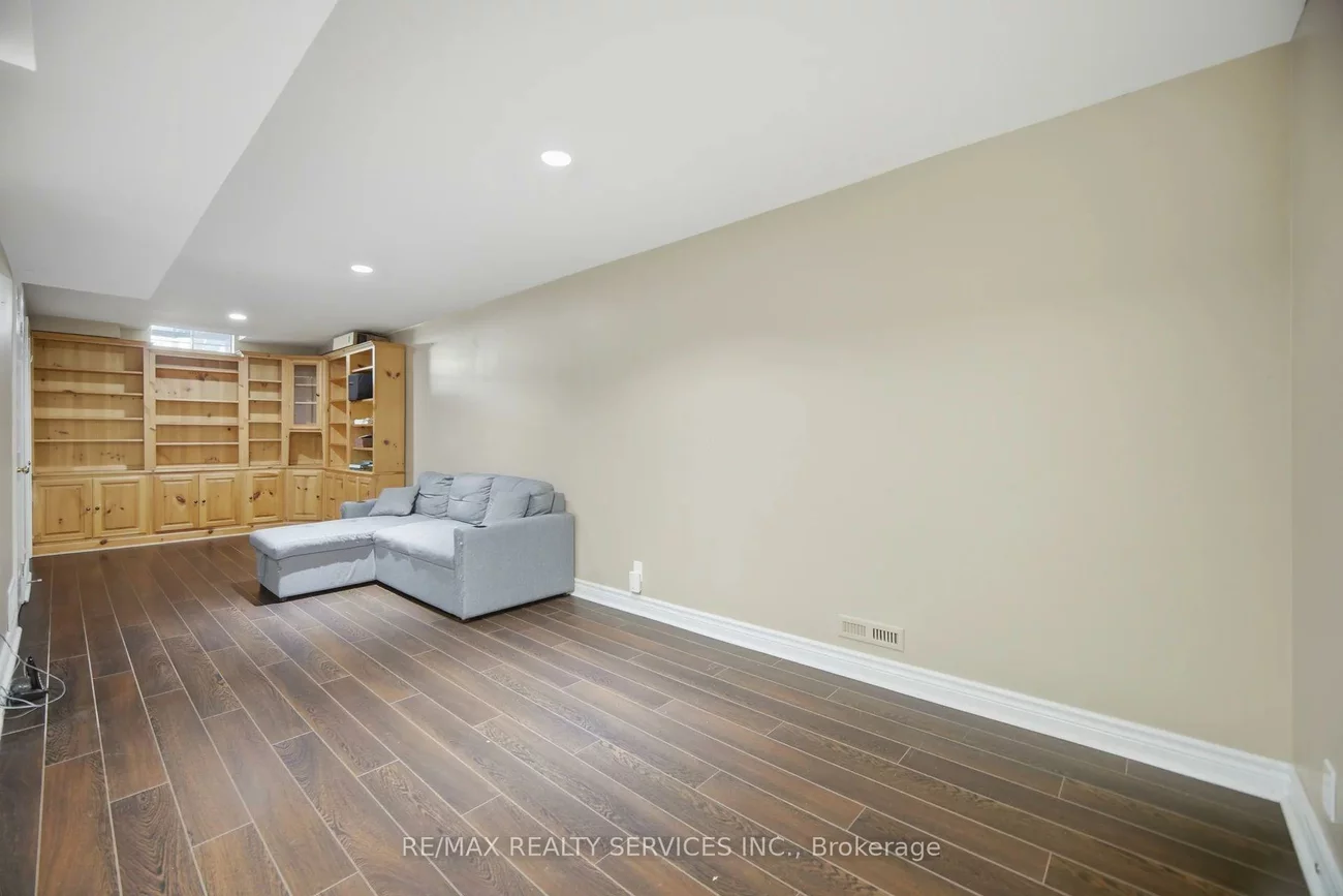 10, Hartnell, Central Park, Brampton