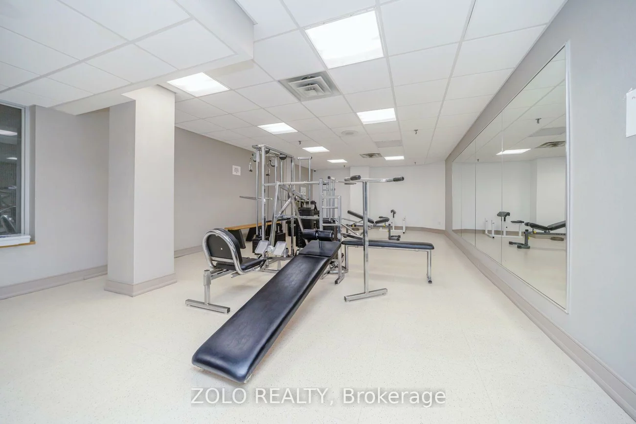 310, Mill, Brampton South, Brampton