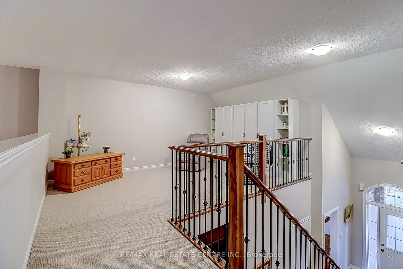 3, Alamode, Sandringham-Wellington, Brampton