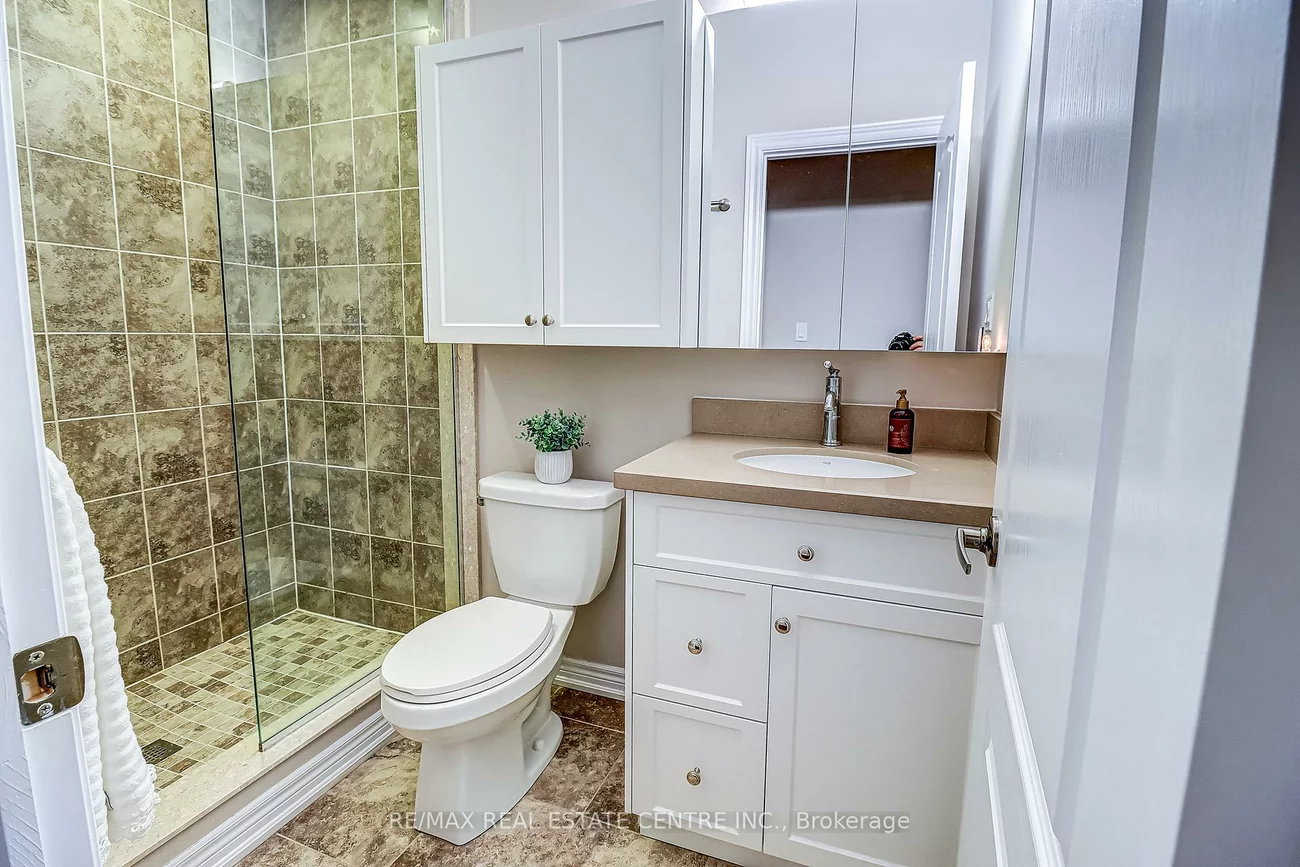 3, Alamode, Sandringham-Wellington, Brampton