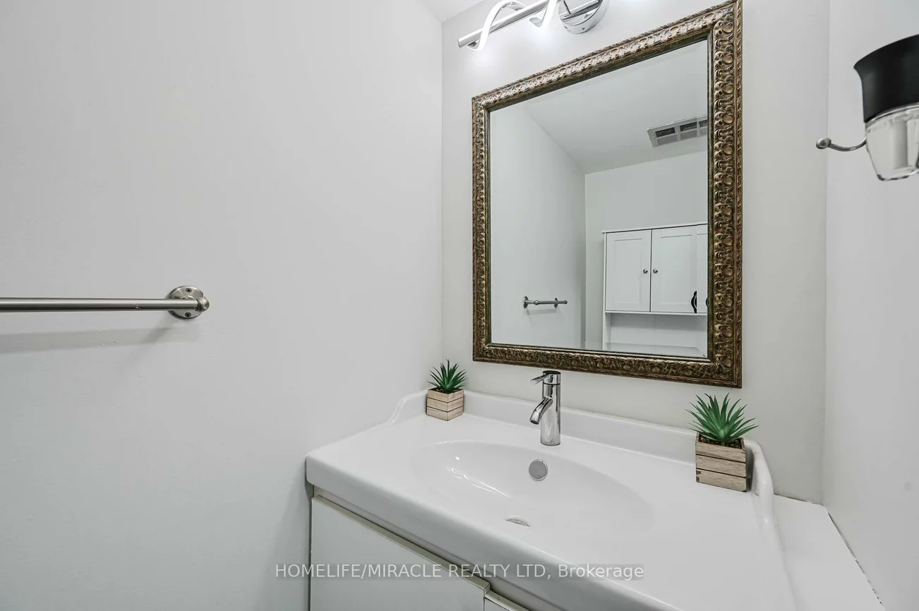 4, Kings Cross, Queen Street Corridor, Brampton