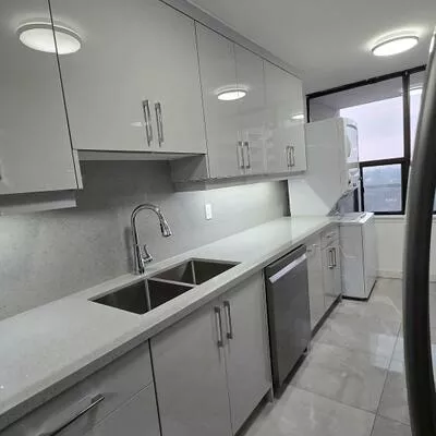 17, Knightsbridge, Queen Street Corridor, Brampton