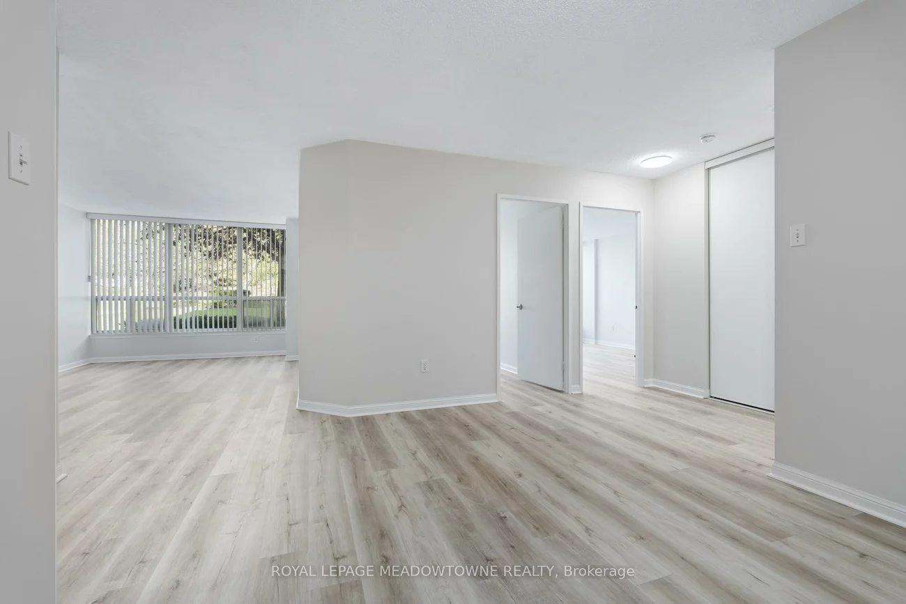 10, Laurelcrest, Queen Street Corridor, Brampton