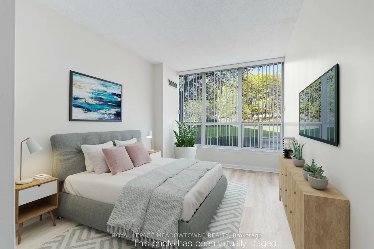 10, Laurelcrest, Queen Street Corridor, Brampton