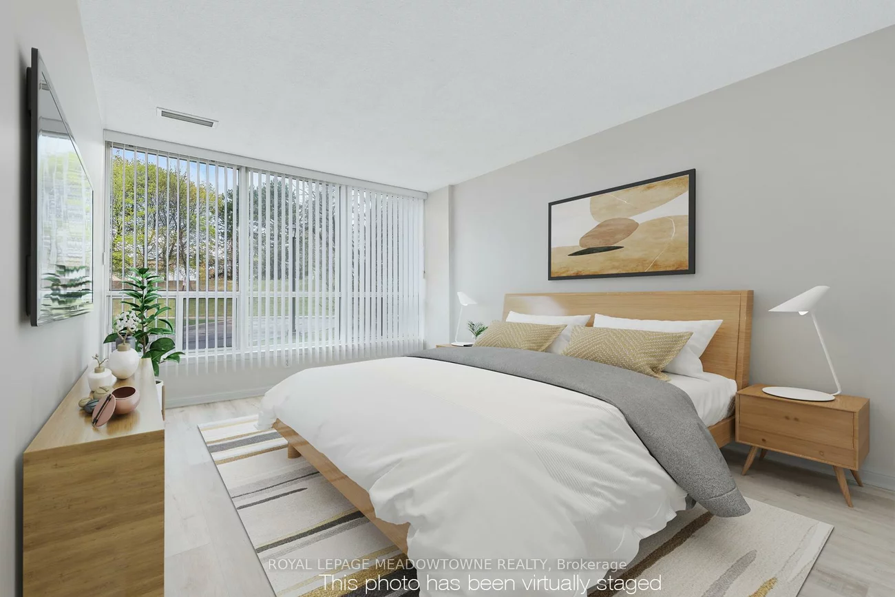 10, Laurelcrest, Queen Street Corridor, Brampton