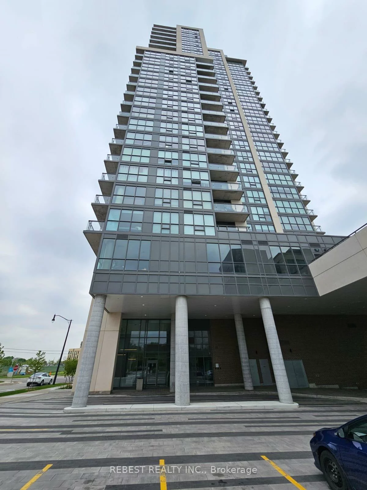 15, Lynch, Downtown Brampton, Brampton