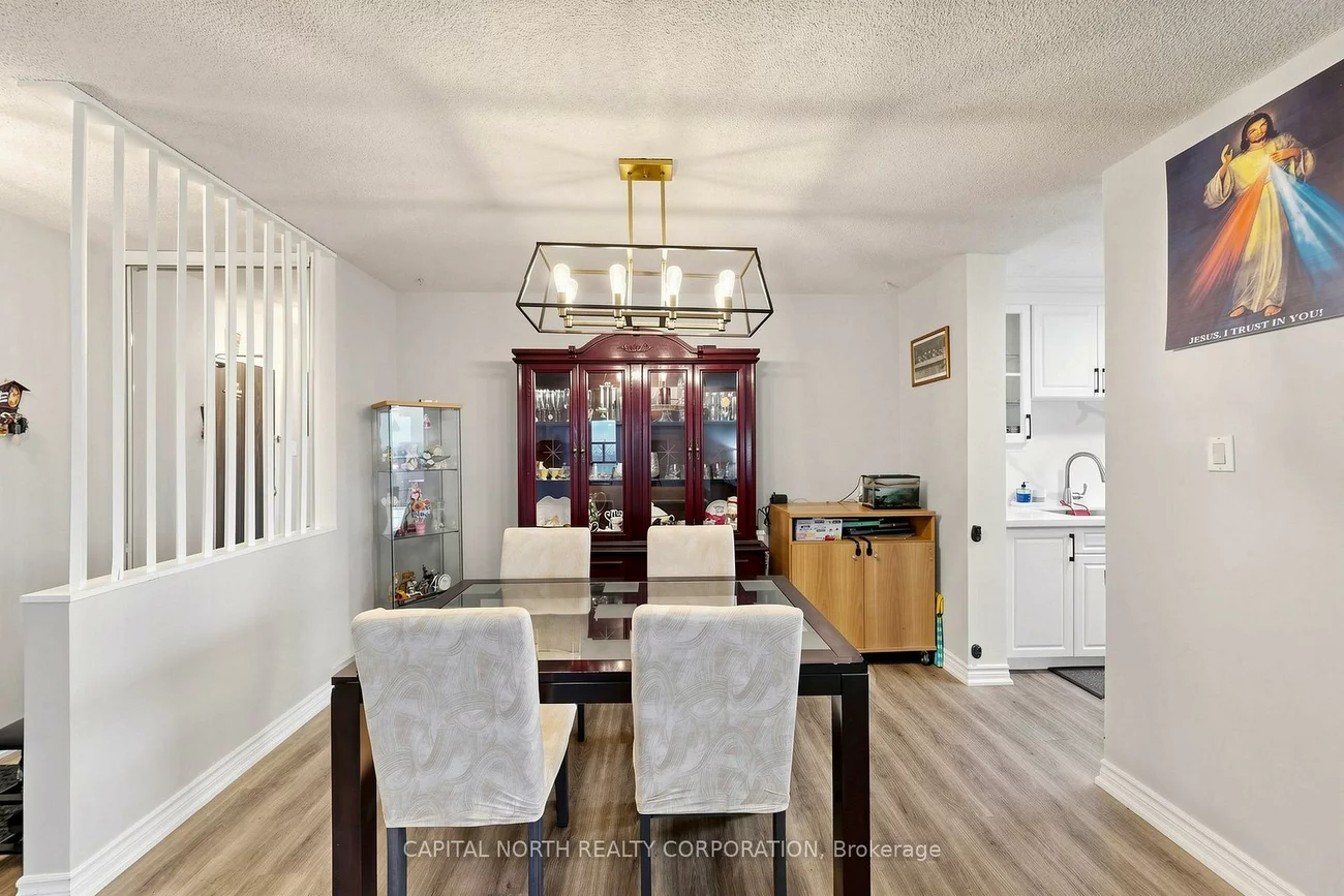 21, Knightsbridge, Queen Street Corridor, Brampton