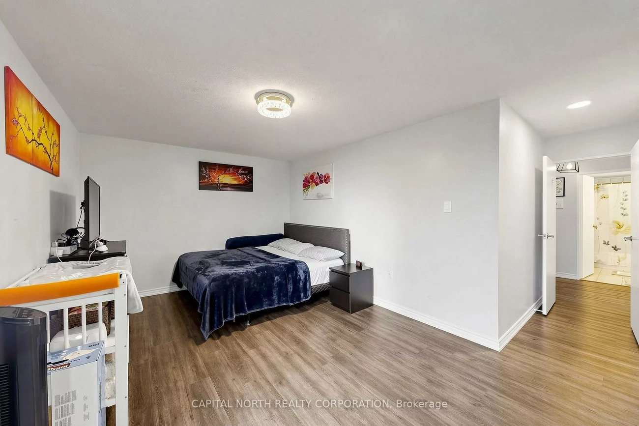21, Knightsbridge, Queen Street Corridor, Brampton