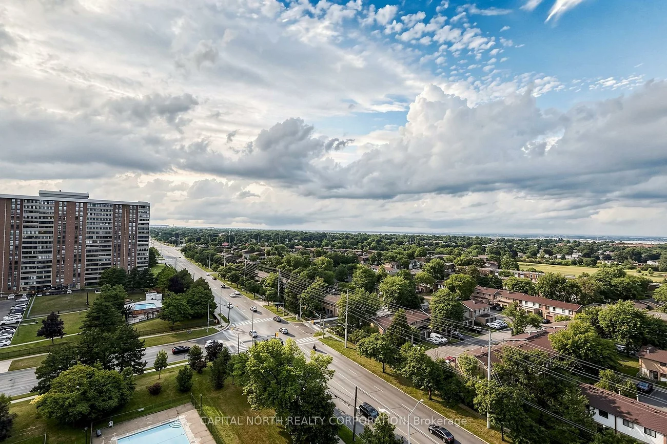 21, Knightsbridge, Queen Street Corridor, Brampton