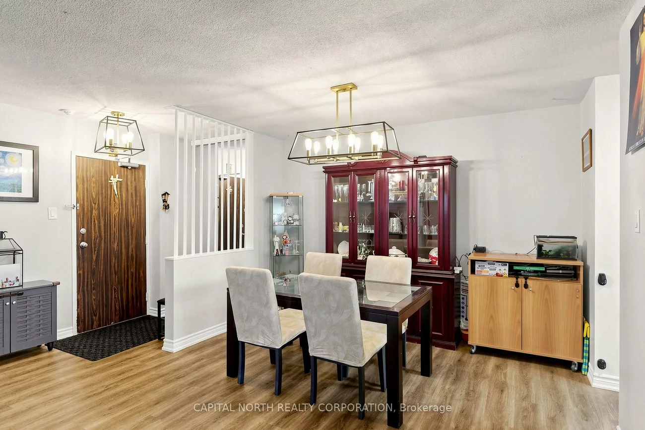 21, Knightsbridge, Queen Street Corridor, Brampton