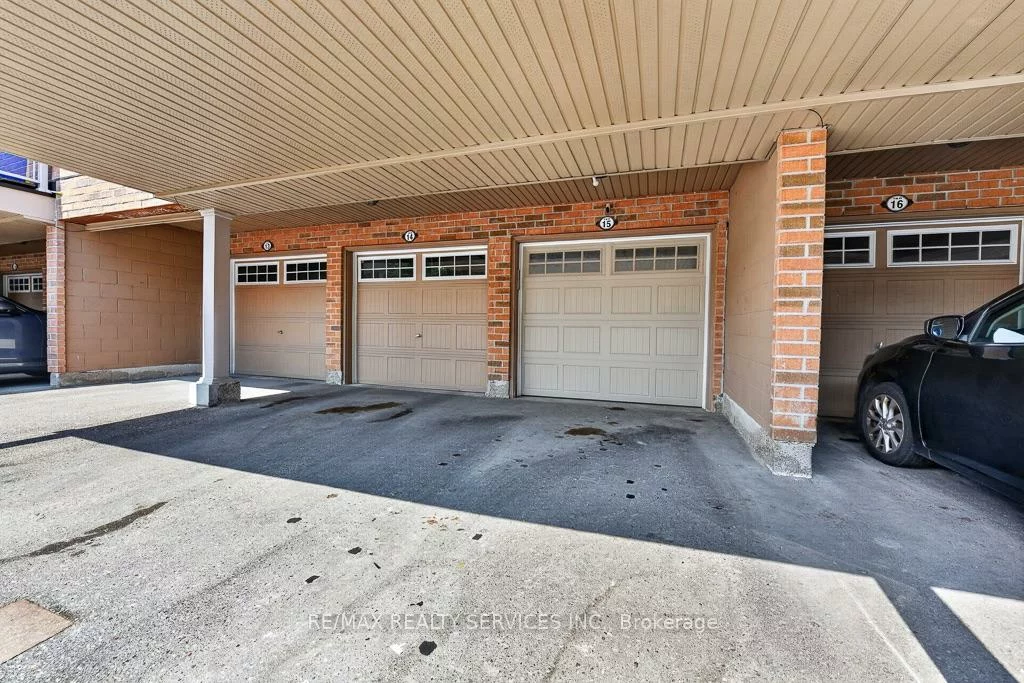 180, Howden, Westgate, Brampton