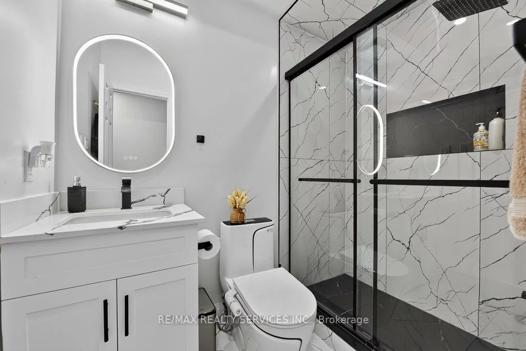 180, Howden, Westgate, Brampton