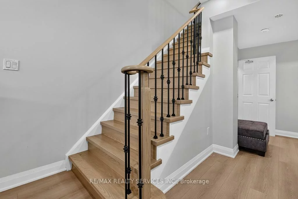 180, Howden, Westgate, Brampton