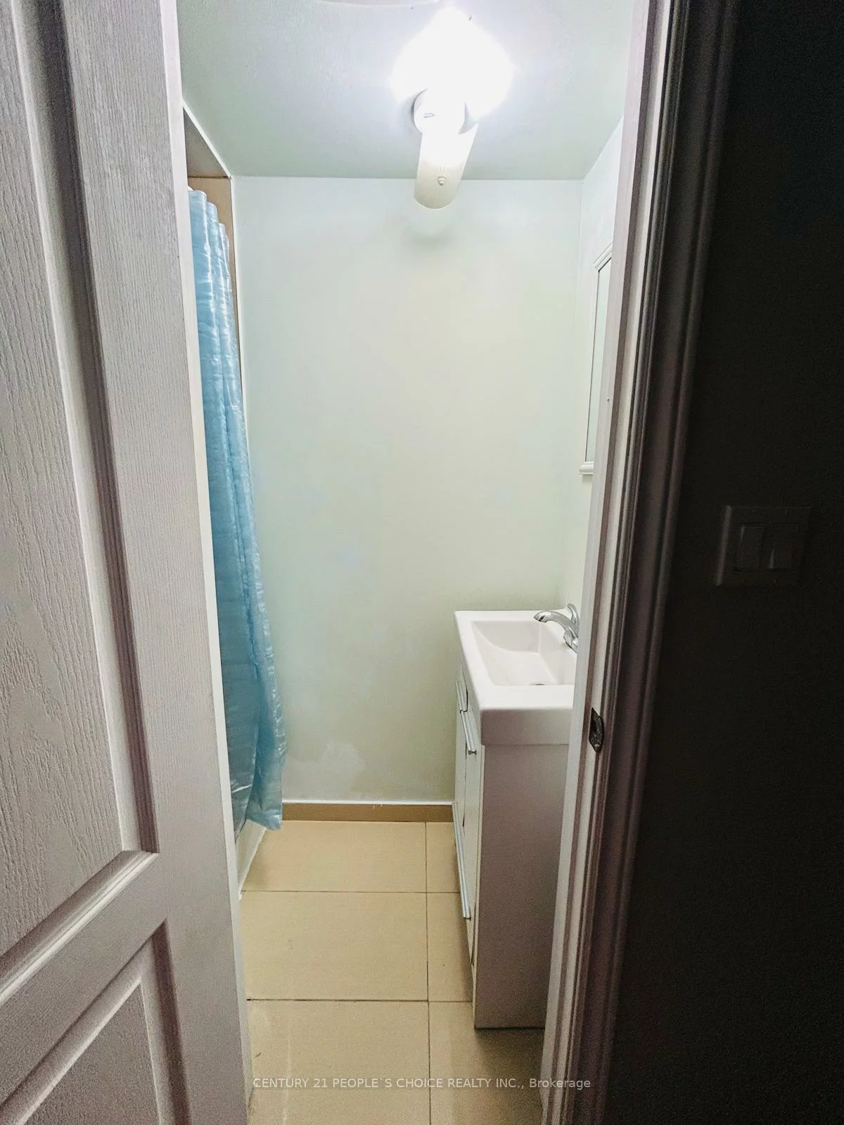 25, Mccallum, Queen Street Corridor, Brampton