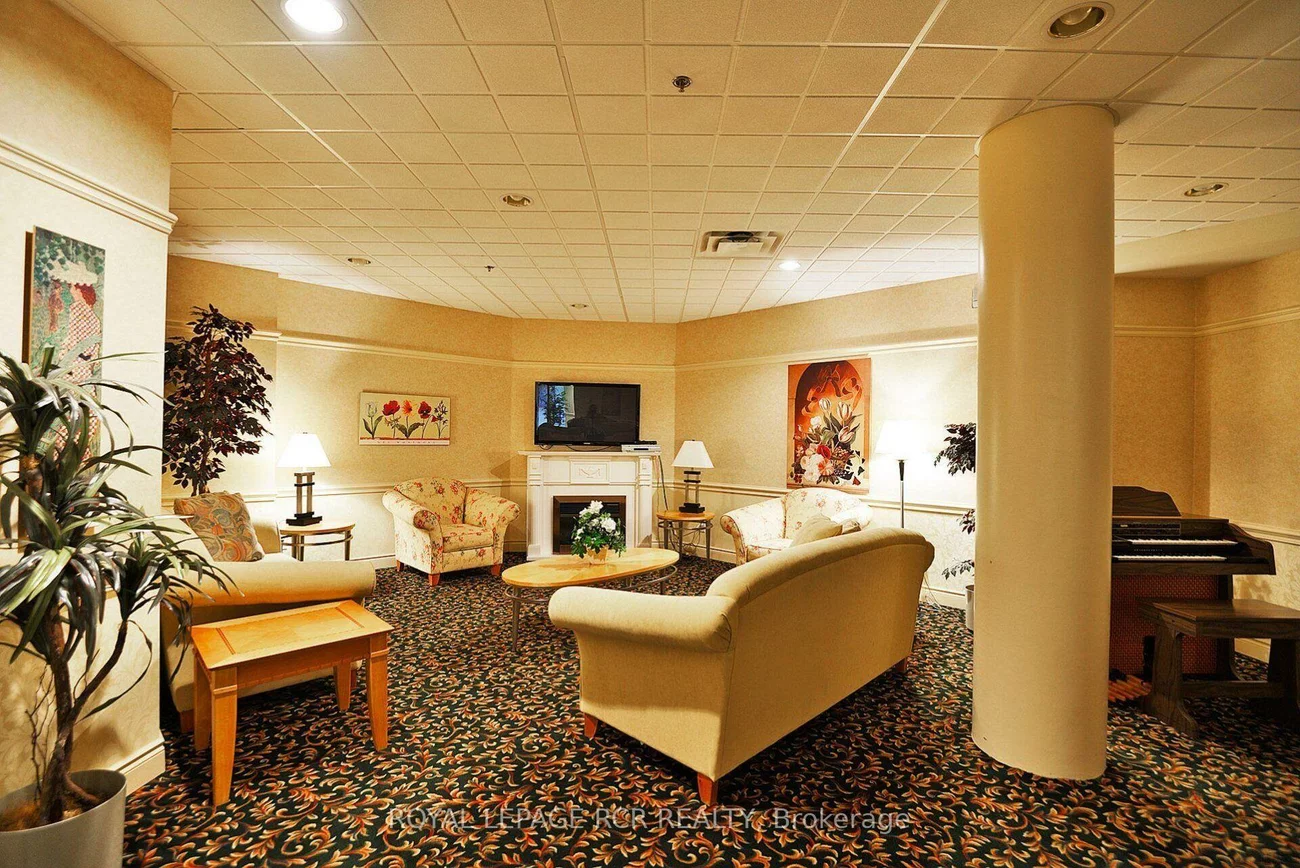 10, Dayspring, Goreway Drive Corridor, Brampton