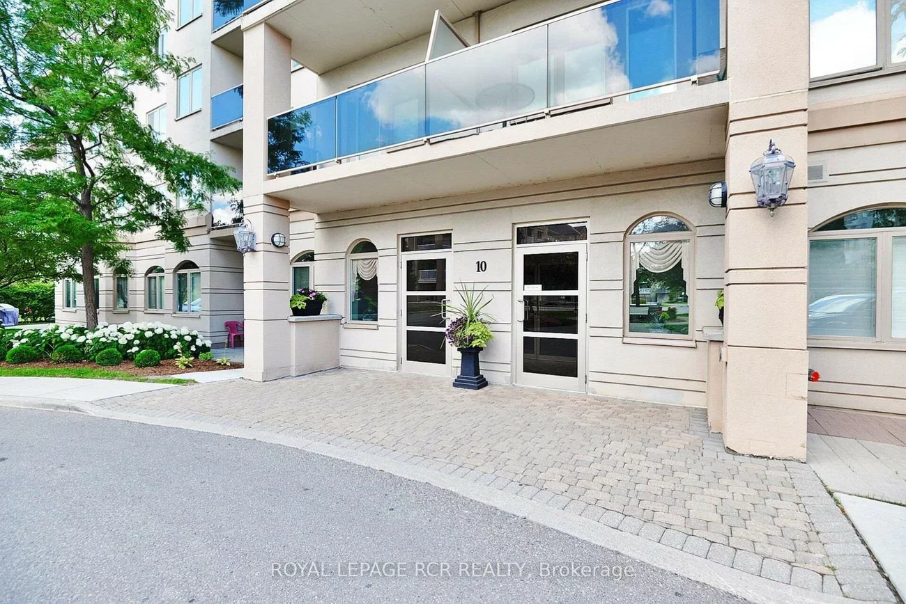 10, Dayspring, Goreway Drive Corridor, Brampton